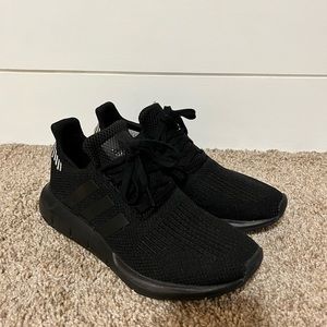 Adidas Swift Run